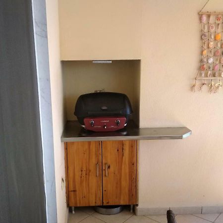 Luxury Sea View Apartment Ofrinion Luaran gambar