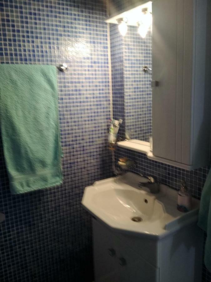 Luxury Sea View Apartment Ofrinion Luaran gambar