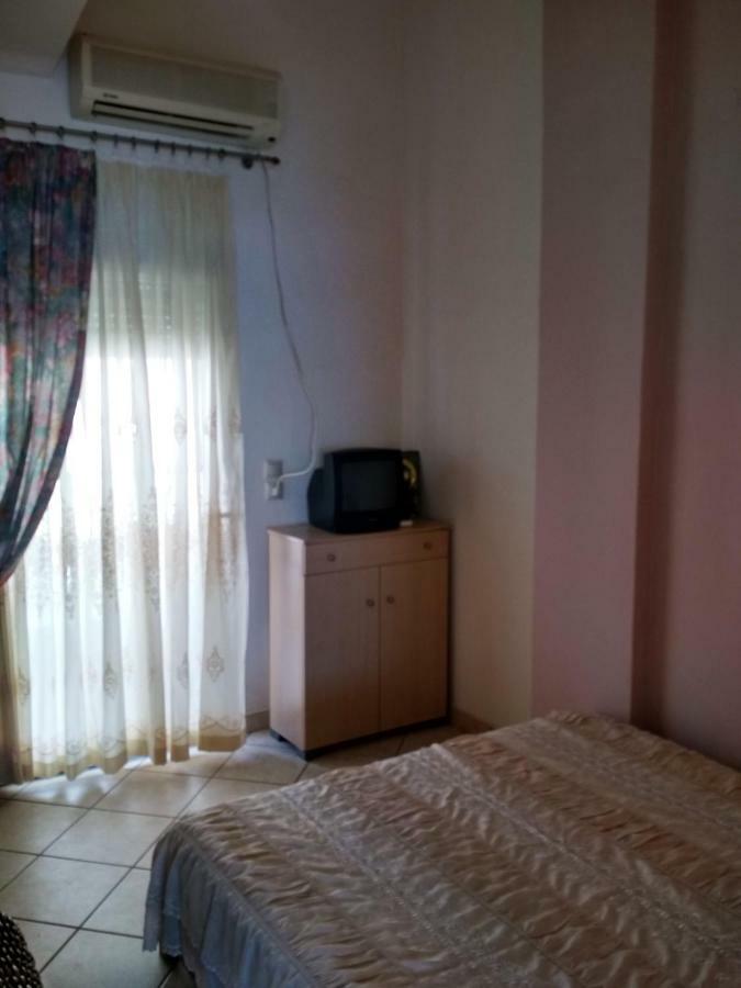 Luxury Sea View Apartment Ofrinion Luaran gambar