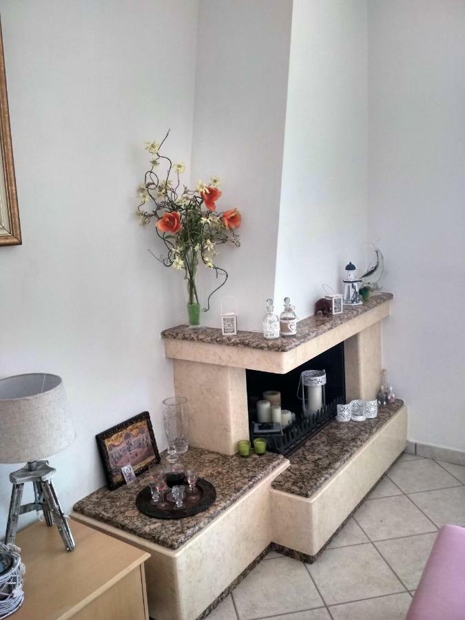 Luxury Sea View Apartment Ofrinion Luaran gambar